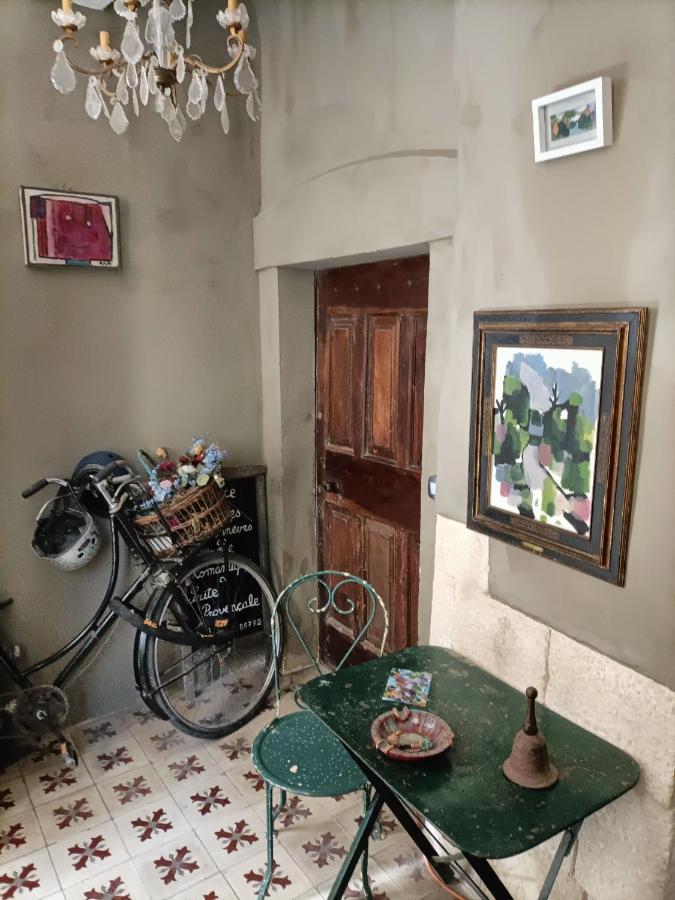 À l'étape des jeunes randonneurs Saignon Exterior foto